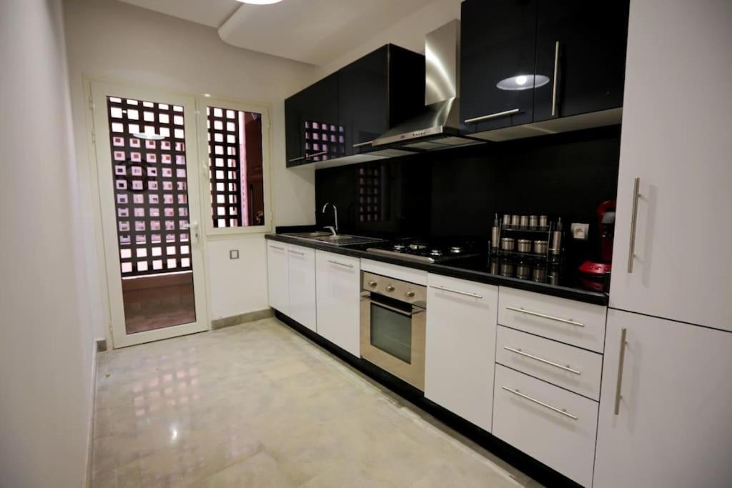 Appartement Riad White Golden Marrakesh Exteriör bild